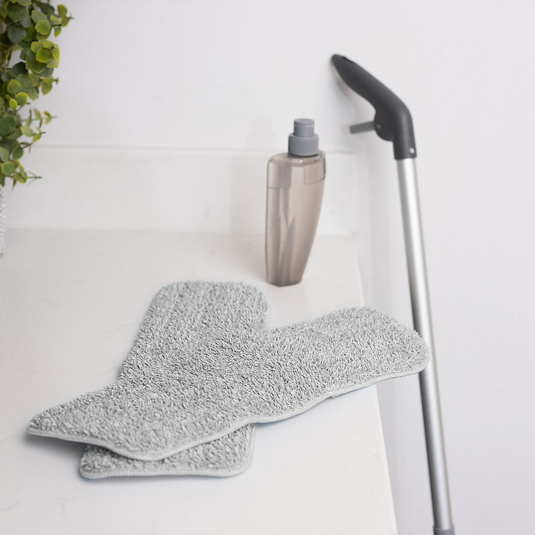 Addis Essentials Spray Mop  + 2 Refill