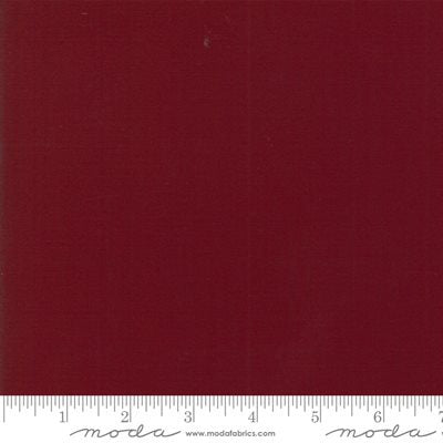 Moda Bella Solids Burgundy 9900-18 Fat Quarter 50 x 55cm 20 x 22in