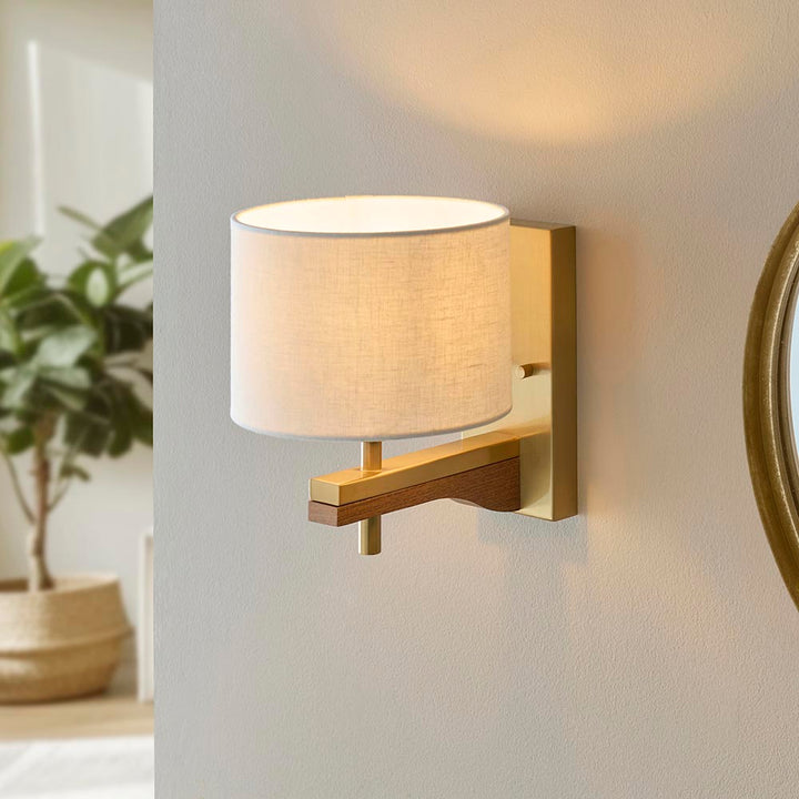 Heathcliff Wall - Br Aged Brass/Natural Linen (DHD)