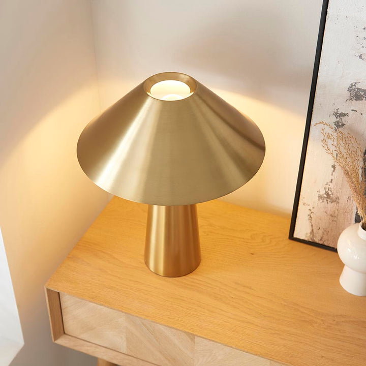 Isak Table - Br Aged Brass (DHD)