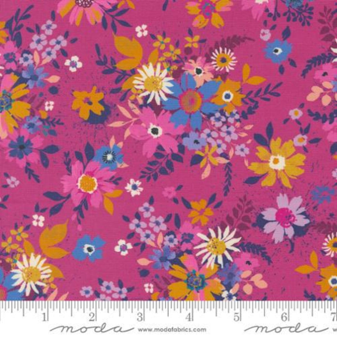 Moda Maeve by Crystal Manning Petunia 11931-22 Fat Quarters 50x55cm