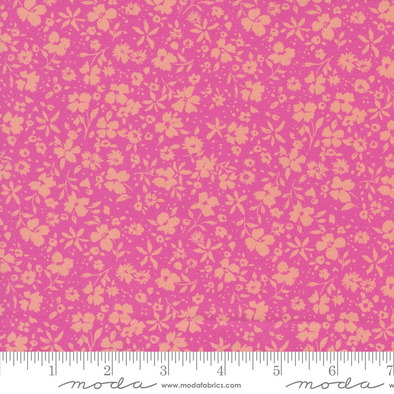 Moda Maeve by Crystal Manning Peony 11936-21 Fat Quarters 50x55cm