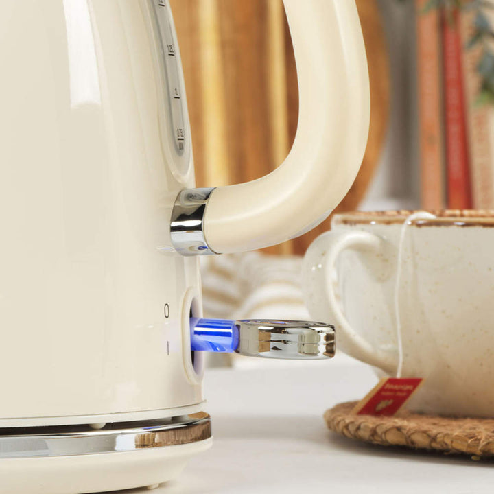 Salter Retro 1.7 L Kettle - Cream