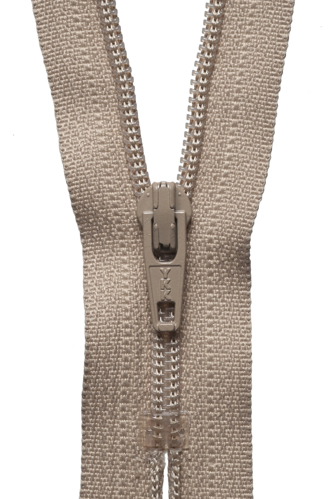 Nylon Dress and Skirt Zip: 25cm: Fawn