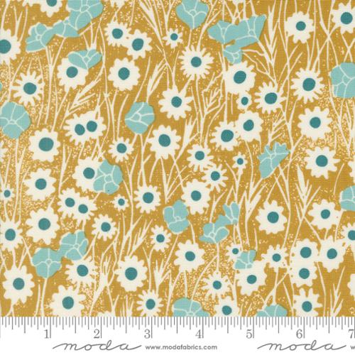 Moda Field of Flowers by Katharine Watson Goldenrod 3312-13 Fat Quarters 50x55cm