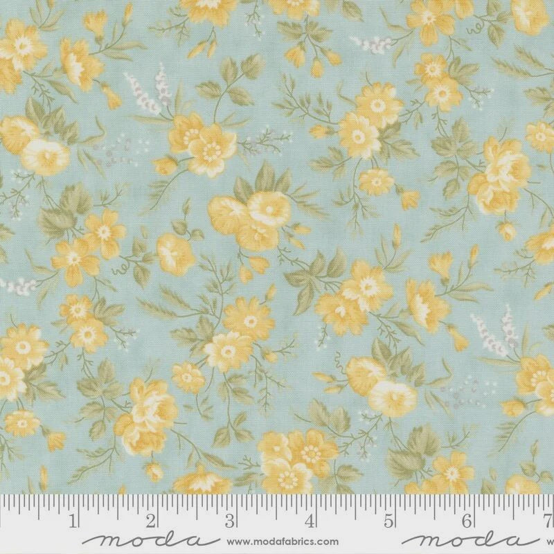 Moda Honeybloom Fabric By 3 Sisters Water 44342-12 Fat Quarters 50x55cm