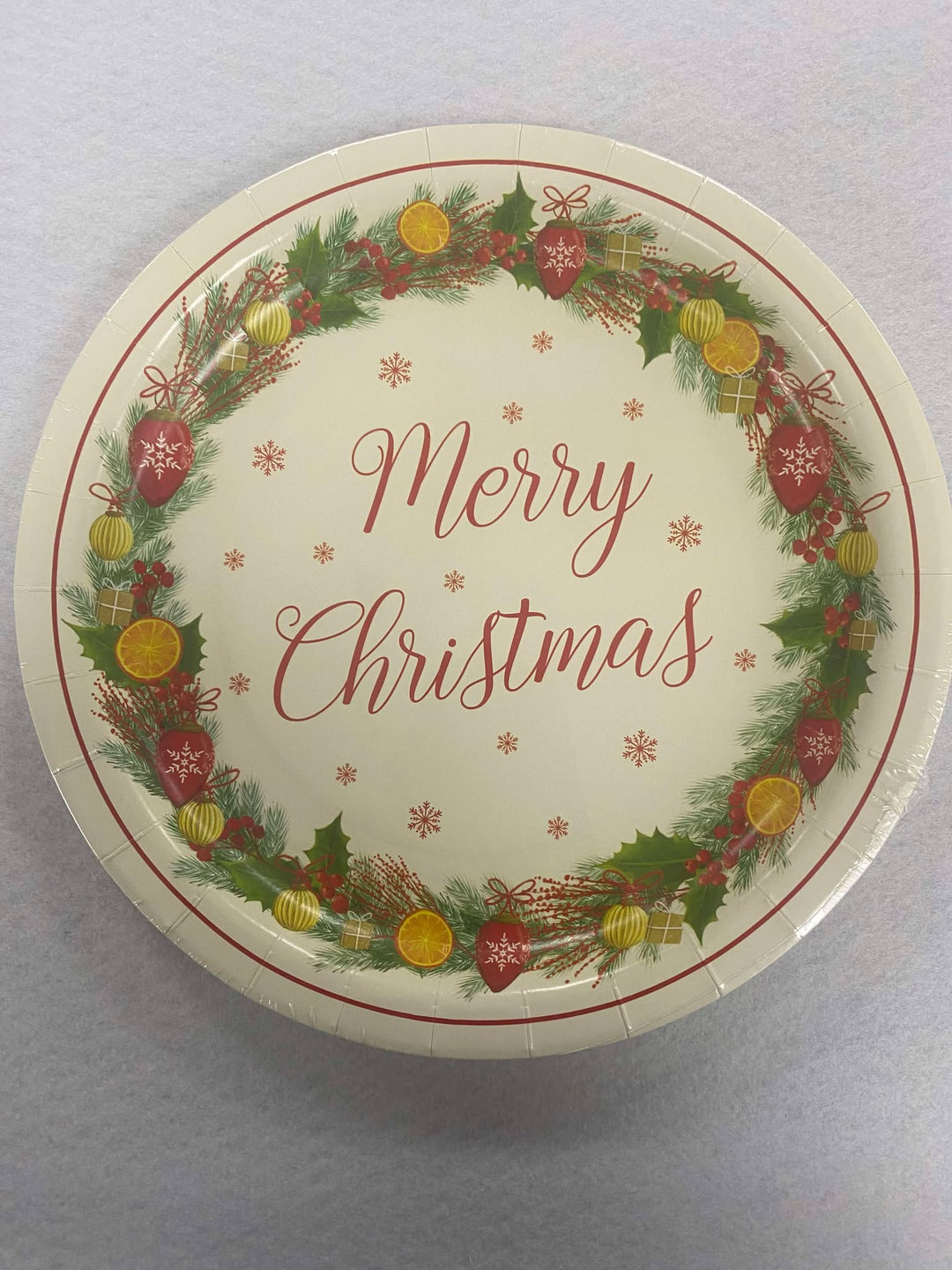 Pack of 6 Xmas Paper Plates 23cmx23cm Traditional Berry