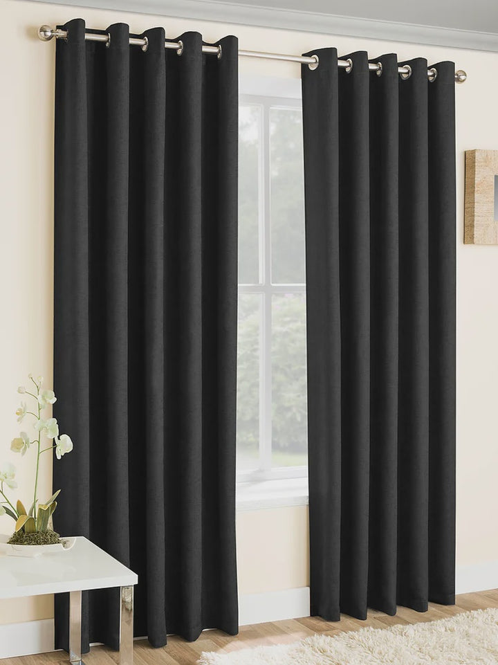 Vogue Ready Made Blackout Eyelet Curtains (Instore)
