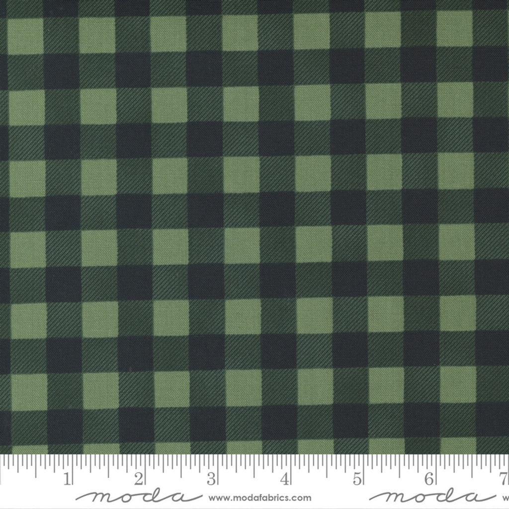 Moda Holly Berry Tree By Deb Strain Holly Green 56039-13 Sold By The Metre