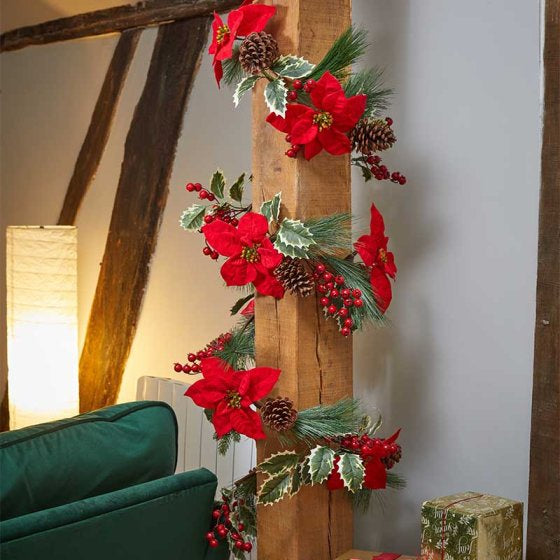 Poinsettia Garland - 270cm