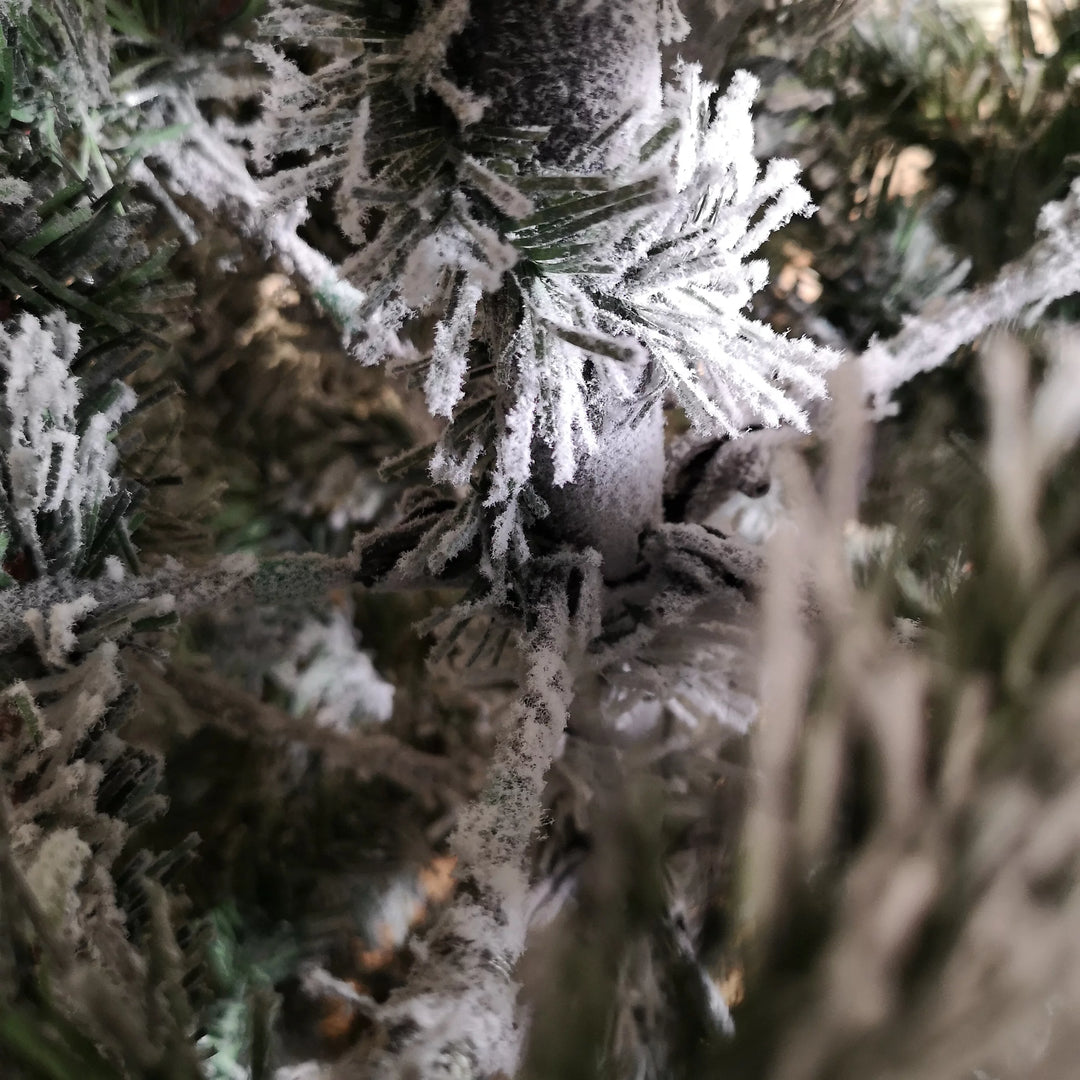 Premier Woodcote Flocked Spruce 1.2m Artificial Xmas Tree