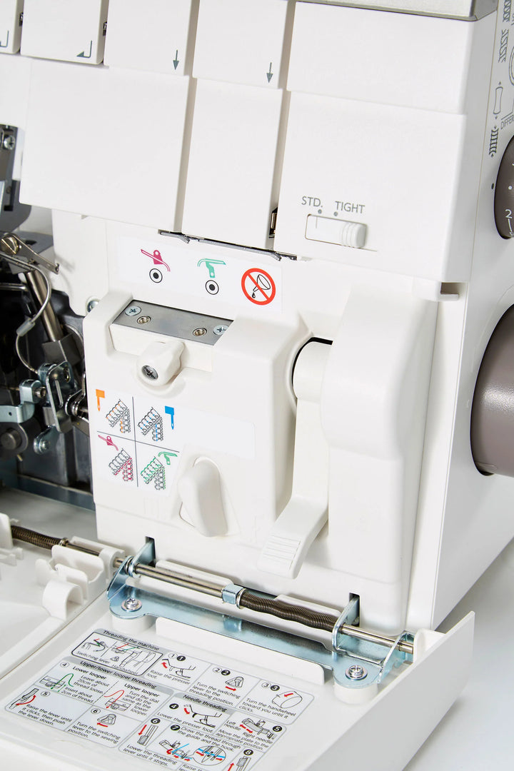 Janome Overlocker AT2000D (DHD)