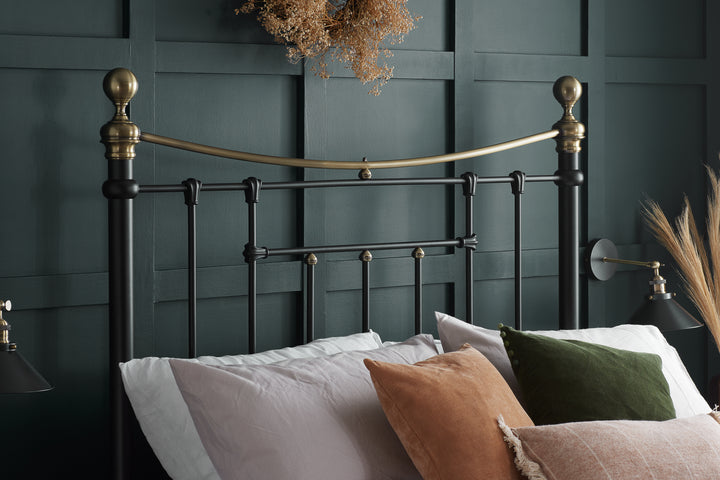 Bronte Bed
