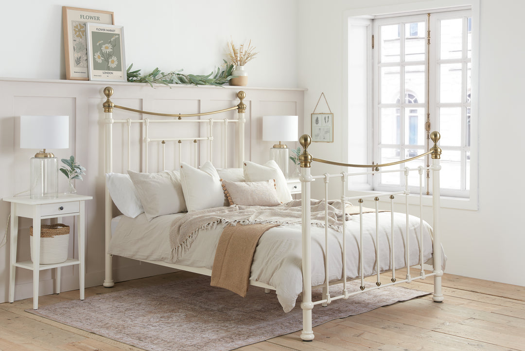 Bronte Bed