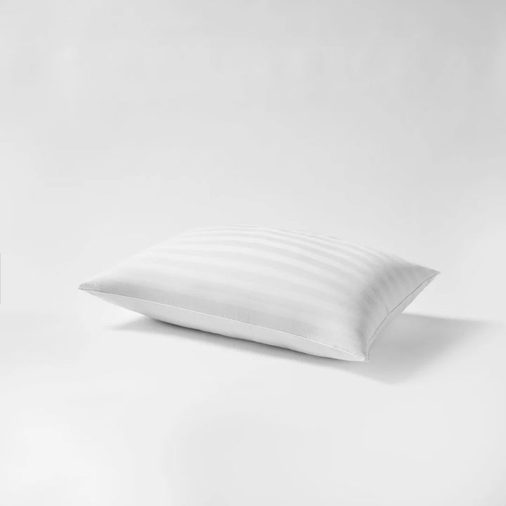The Fine Bedding Company Boutique Silk Pillow