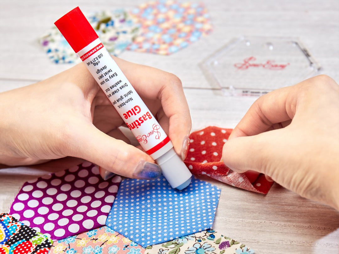 Adhesive: Basting Glue: 6g