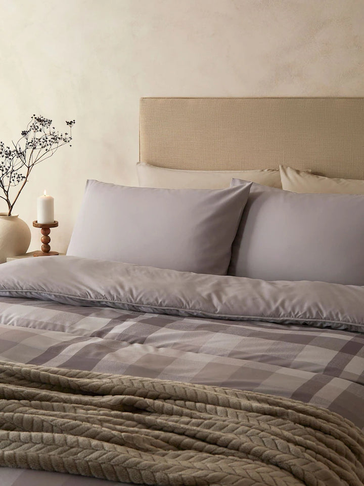 Night Lark® Coverless 10.5 Tog Duvet Natural Check
