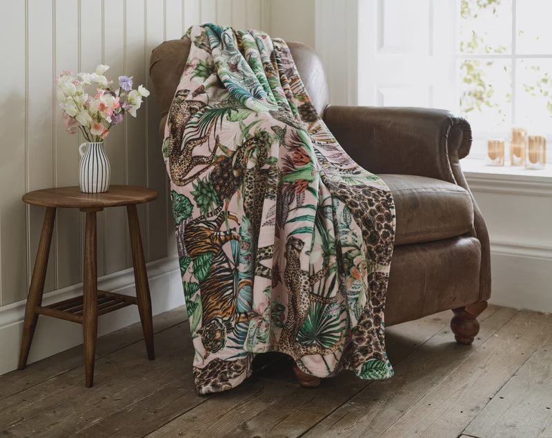 KN Mozambique Fleece Throw 140 x 80Cm