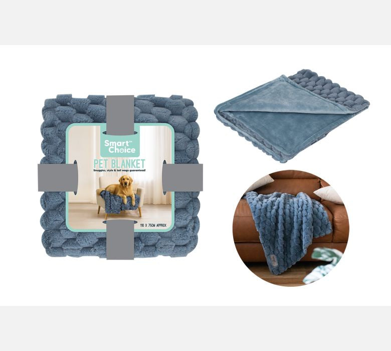 Blue faux fur pet blanket