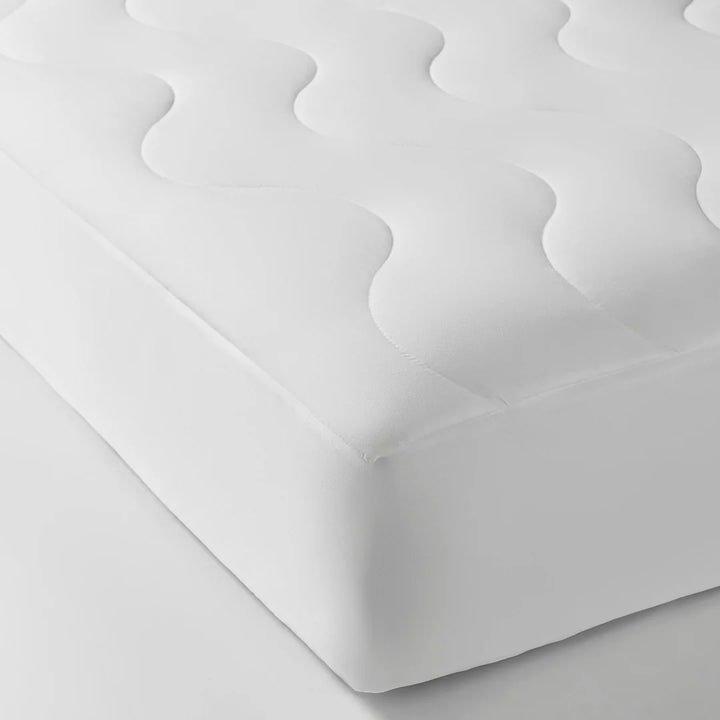 The Fine Bedding Company Spundown Mattress Protector  King Size
