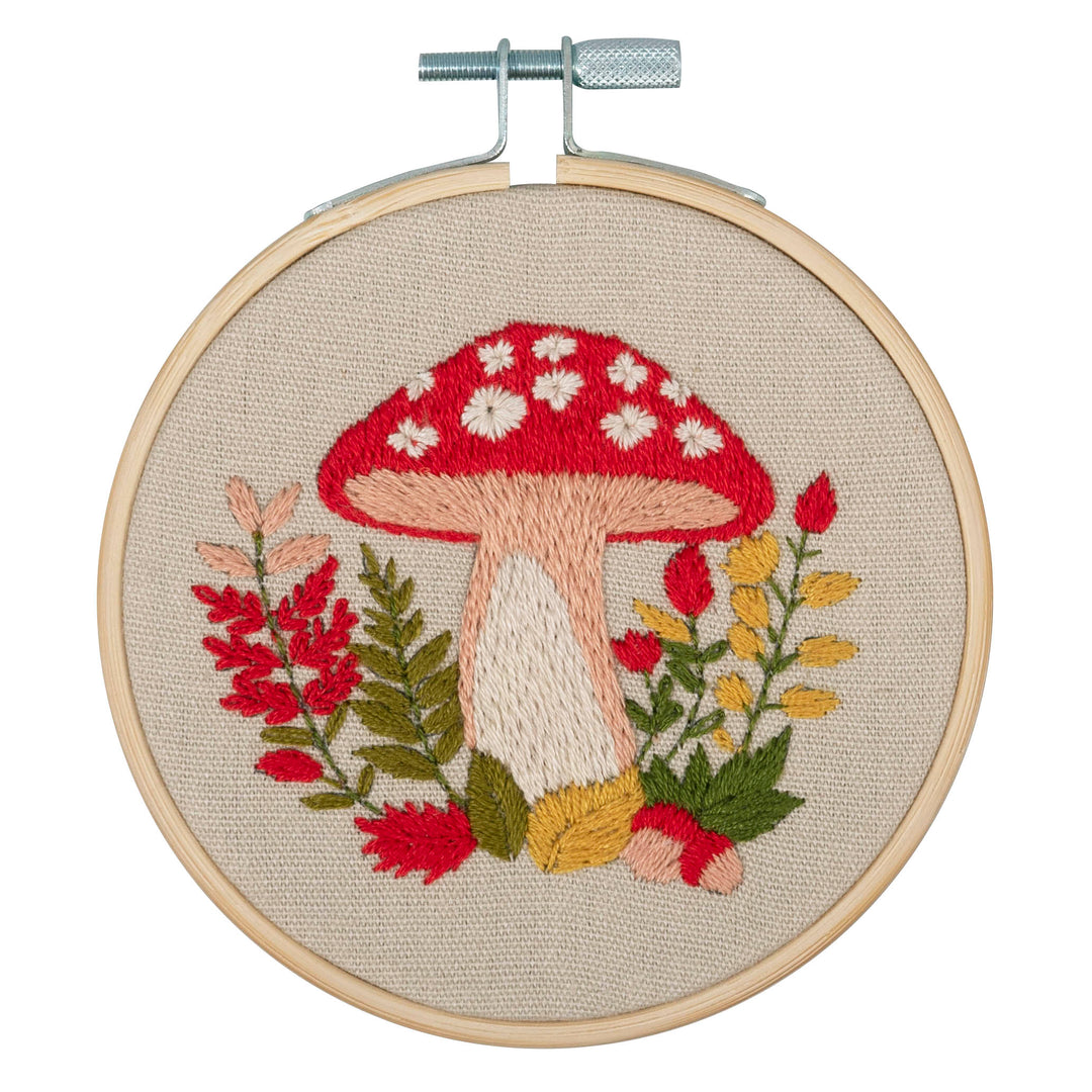 Embroidery Kit with Hoop: Mini: Woodland