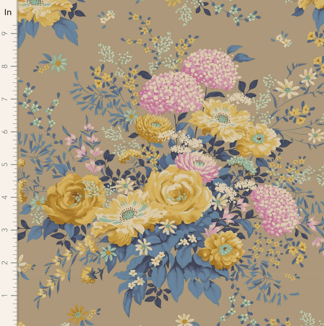 Fabric : Chic Escape: Wild Garden: Sand - Fat Quarters 50x55cm