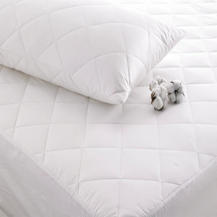The Fine Bedding Company Deep Fill Quilted Cotton Mattress Protector  Single