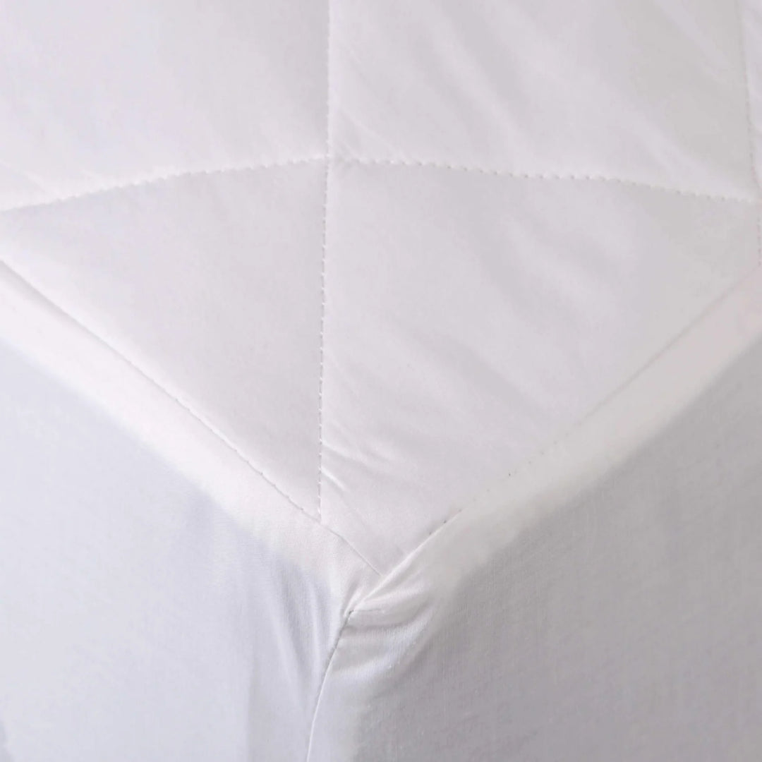 The Fine Bedding Company Deep Fill Quilted Cotton Mattress Protector  Single
