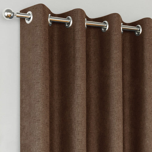 Vogue Chocolate eyelet header