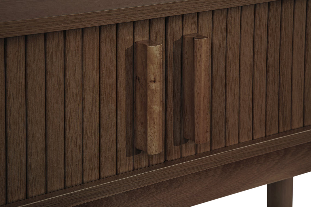 Birlea Axel Console Table (Self Assembly) (DHD)