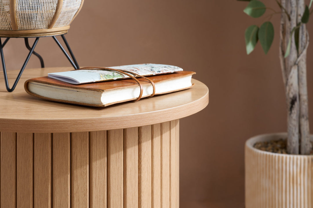 Birlea Axel Fluted Side Table (Self Assembly) (DHD)