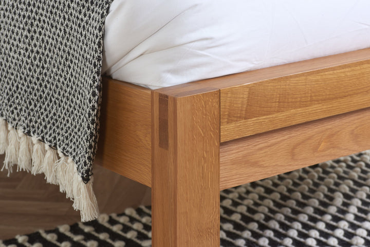 Birlea Bellevue Bed (Self Assembly) (DHD)