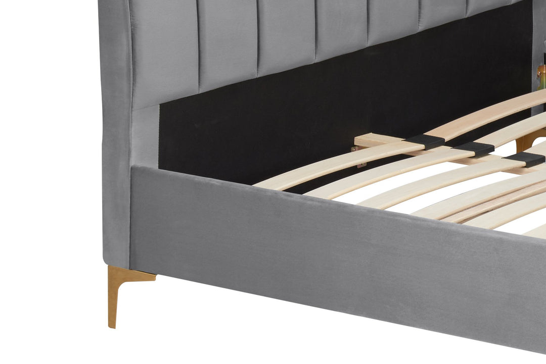 Birlea Clover Bed (Self Assembly) (DHD)