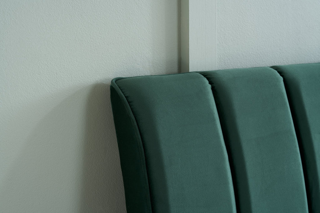 Birlea Clover Bed (Self Assembly) (DHD)