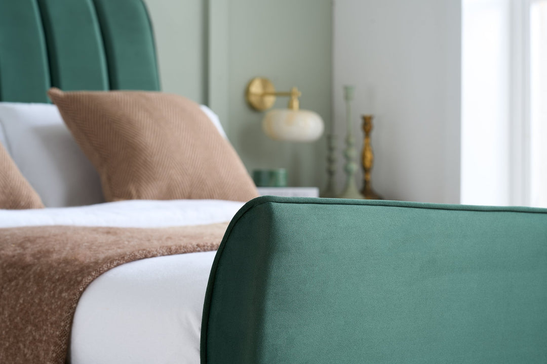 Birlea Clover Bed (Self Assembly) (DHD)