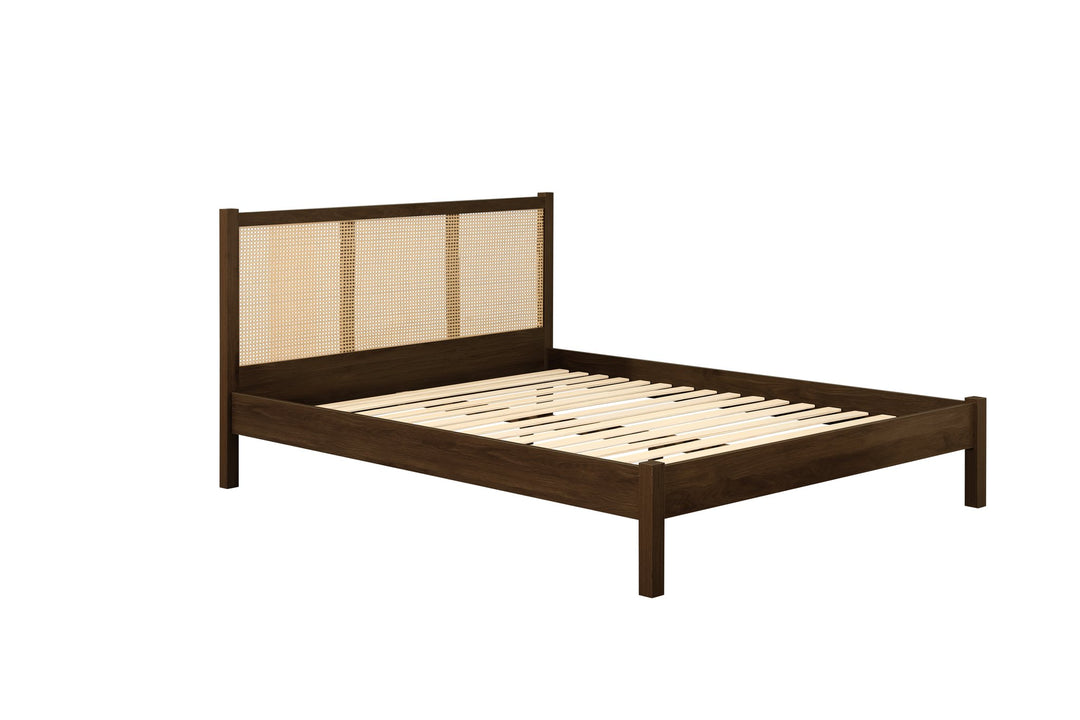 Birlea Croxley Rattan Bed (Self Assembly) (DHD)