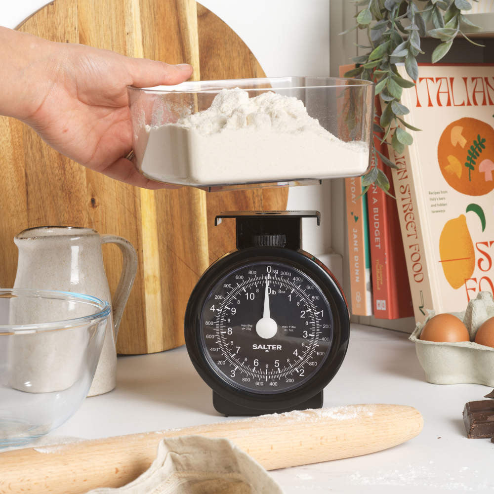 Salter Compact Mechanical Kitchen Scale 5kg Black