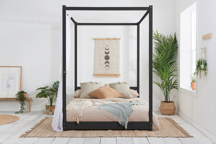 Birlea Darwin Four Poster Bed (Self Assembly) (DHD)