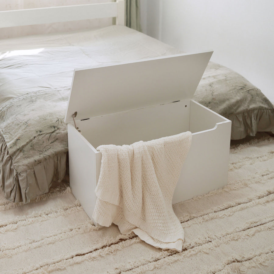 Erin - Ottoman, White Foil Finish (Self Assembly) (DHD) Image 1
