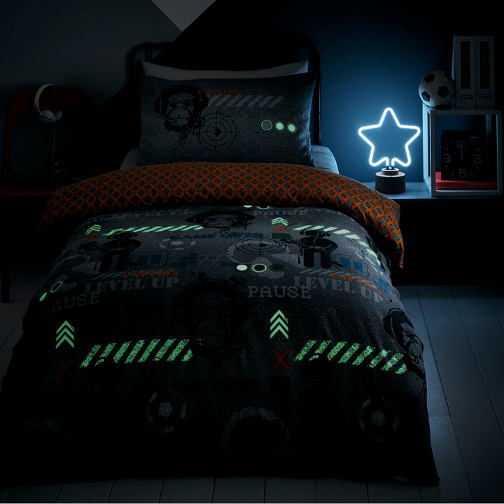 Gamer Glow in The Dark Duvet Cover Set Reversible
