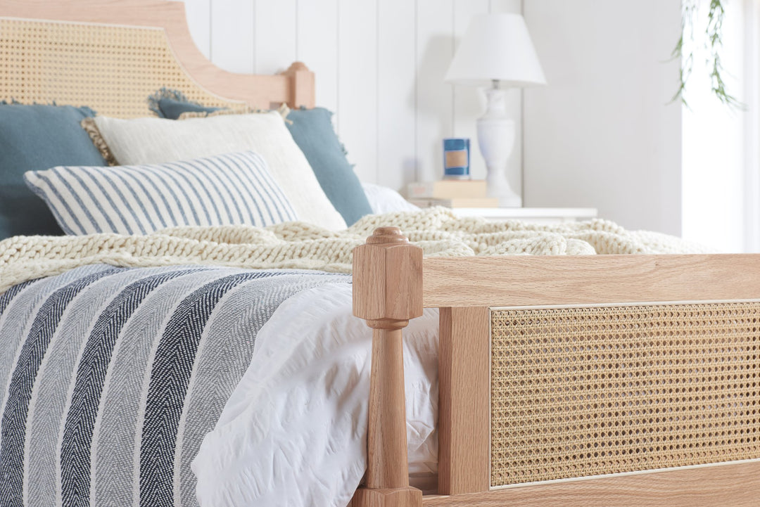 Birlea Geneva Rattan Bed (Self Assembly) (DHD)