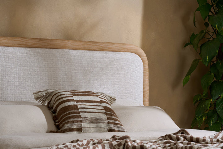 Birlea Girona Bed (Self Assembly) (DHD)