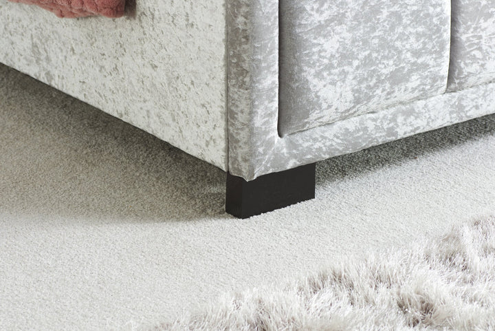 Birlea Hannover Bed (Self Assembly) (DHD)
