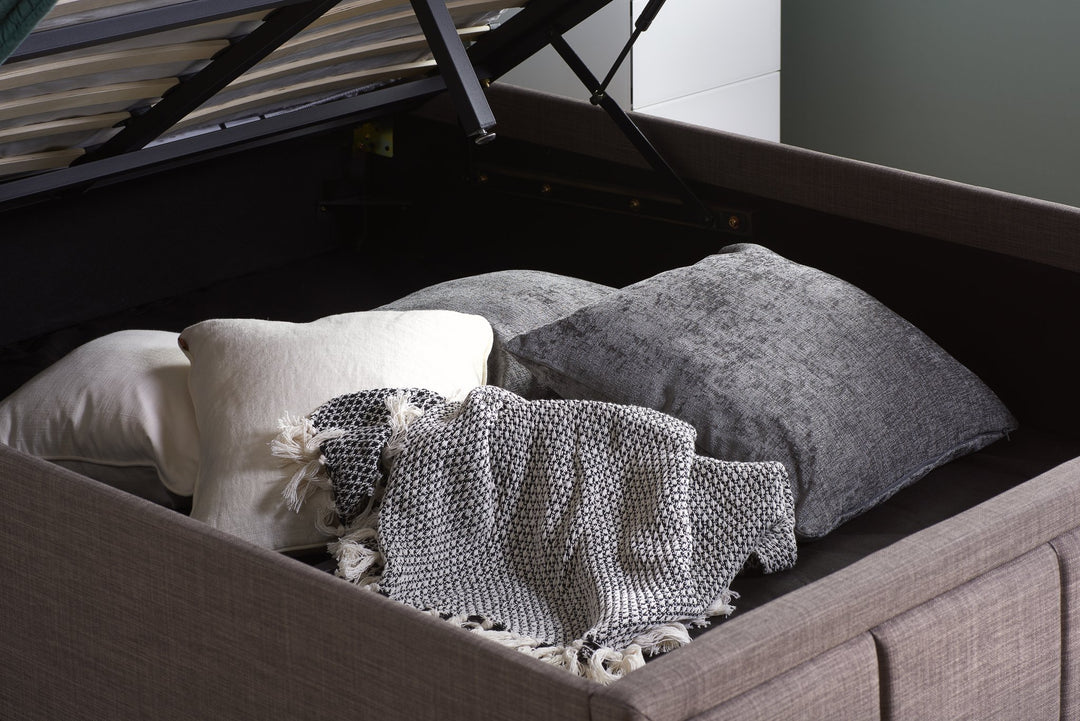Birlea Hannover Ottoman Bed (Self Assembly) (DHD)