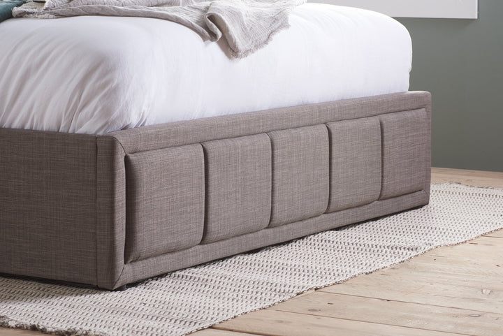 Birlea Hannover Ottoman Bed (Self Assembly) (DHD)
