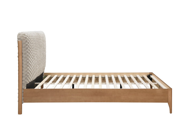 Birlea Hatti Bed (Self Assembly) (DHD)