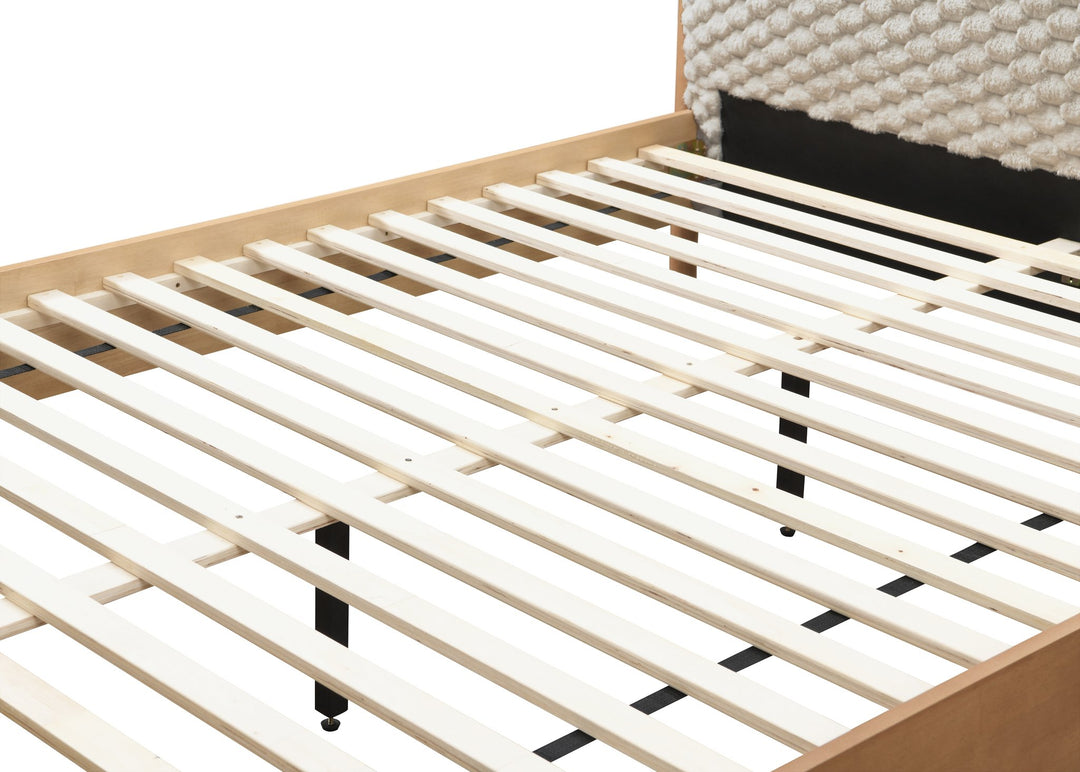 Birlea Hatti Bed (Self Assembly) (DHD)