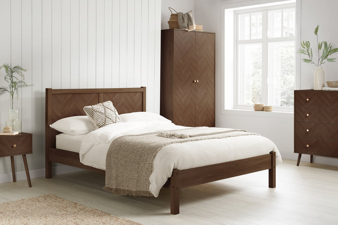 Birlea Herringford Bed (Self Assembly) (DHD)