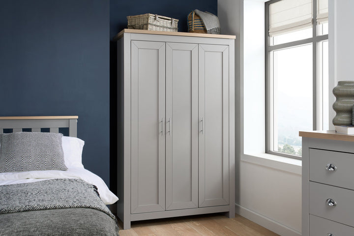 Birlea Highgate 3 Door Wardrobe (Self Assembly) (DHD)