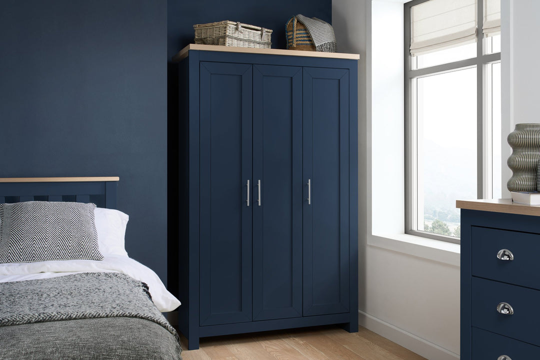 Birlea Highgate 3 Door Wardrobe (Self Assembly) (DHD)